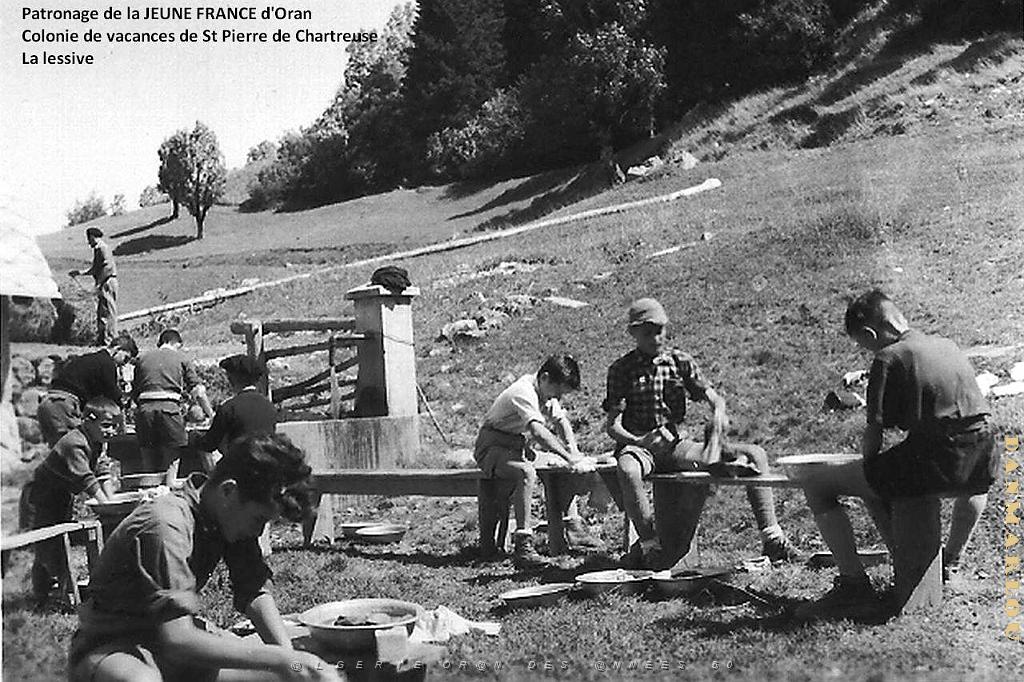 COLO JEUNE FRANCE La lessive 1.jpg